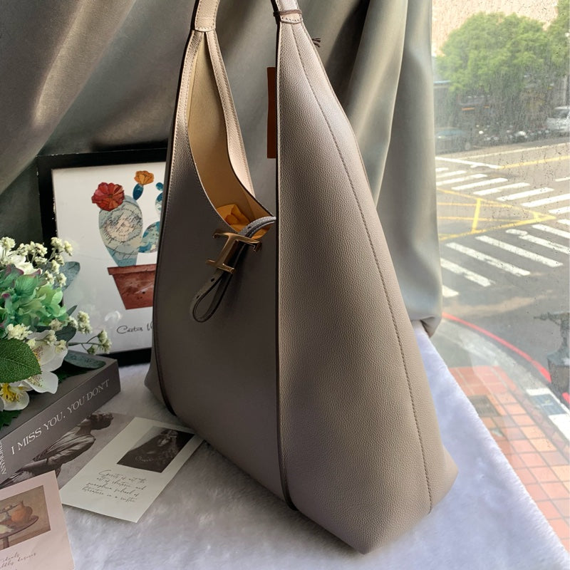 期間限定セール TOD'S T タイムレス レザー ホーボー バッグ