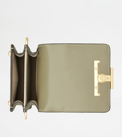 送料込直営店*TOD`S*T タイムレス ショルダーバッグ マイクロ