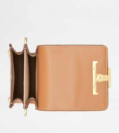 送料込直営店*TOD`S*T タイムレス ショルダーバッグ マイクロ