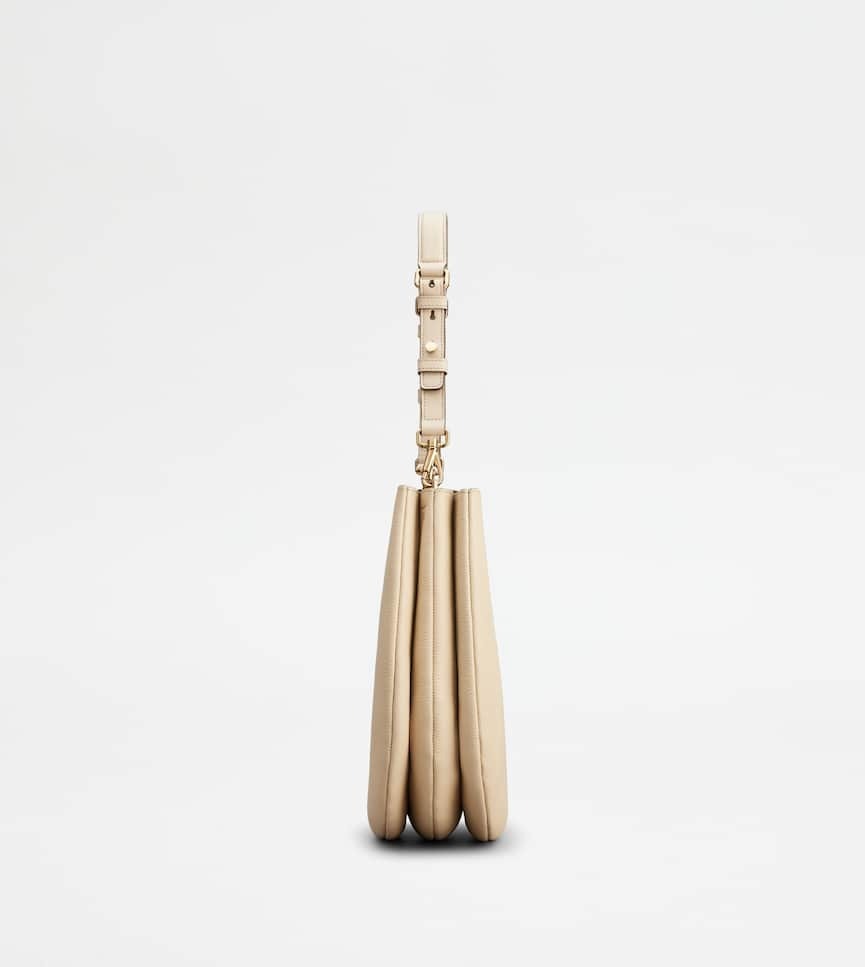 TOD´S T タイムレス レザー ショルダー バッグ スモール