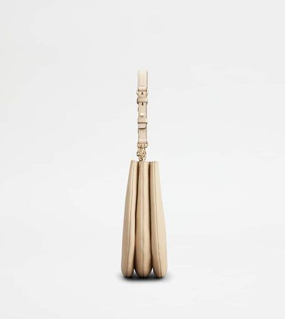 TOD´S T タイムレス レザー ショルダー バッグ スモール