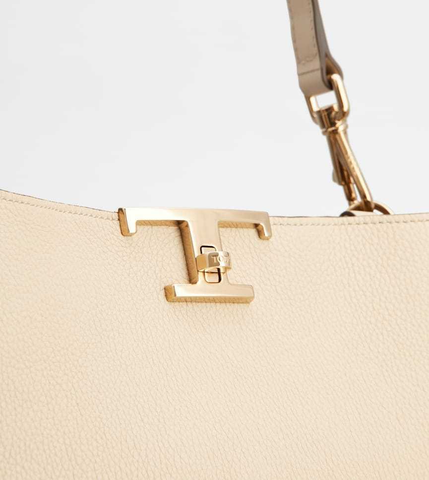 TOD´S T タイムレス レザー ショルダー バッグ スモール