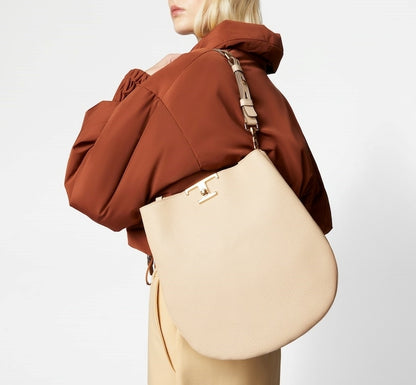 TOD´S T タイムレス レザー ショルダー バッグ スモール