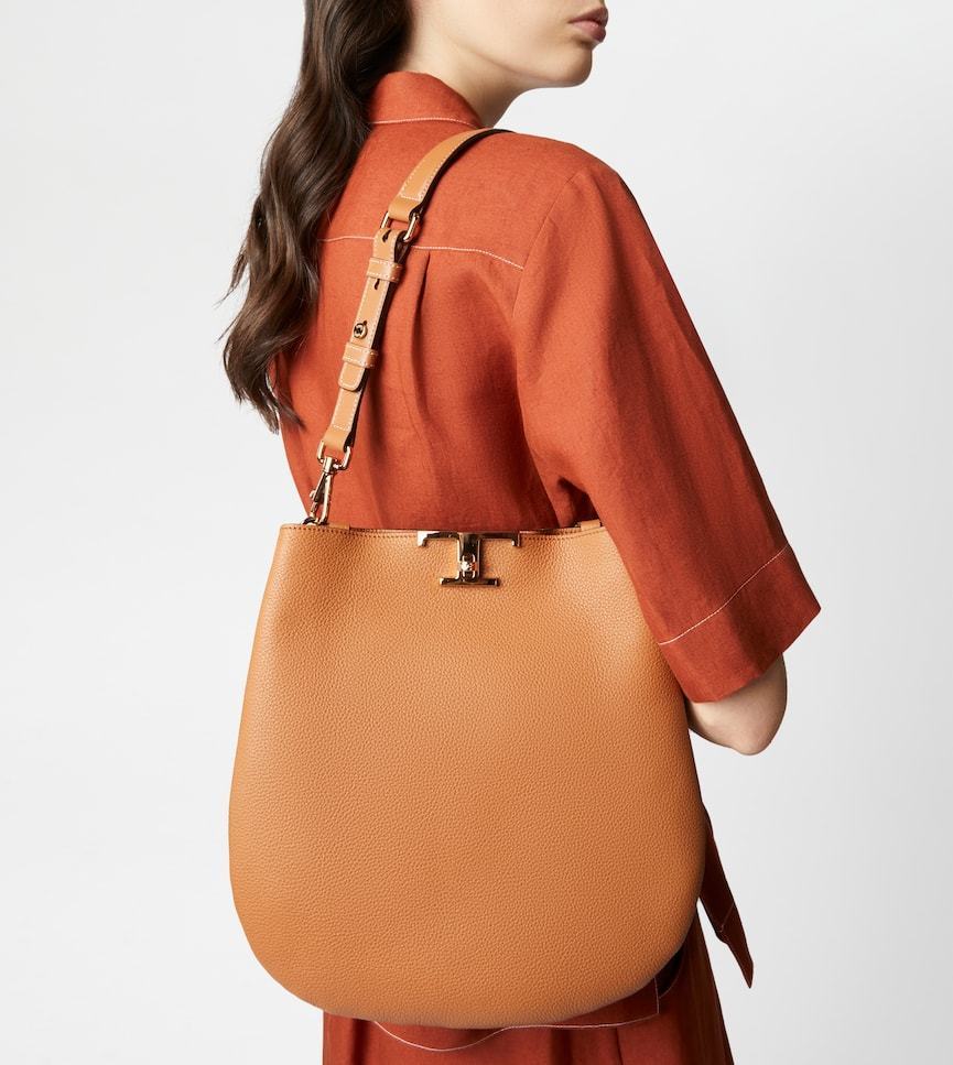 TOD´S T タイムレス レザー ショルダー バッグ スモール