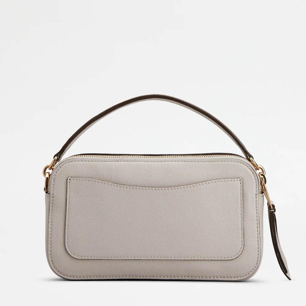 Tods（トッズ）Tタイムレスミニカメラバッグ