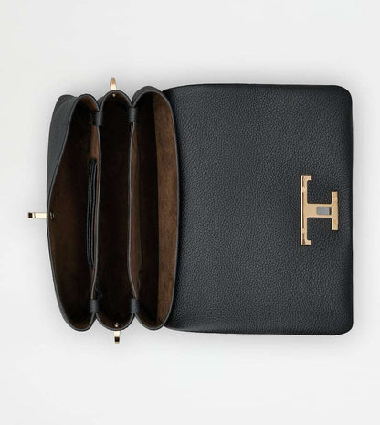 TOD´S トッズ Tタイムレス レザー フラップバッグ ミニ