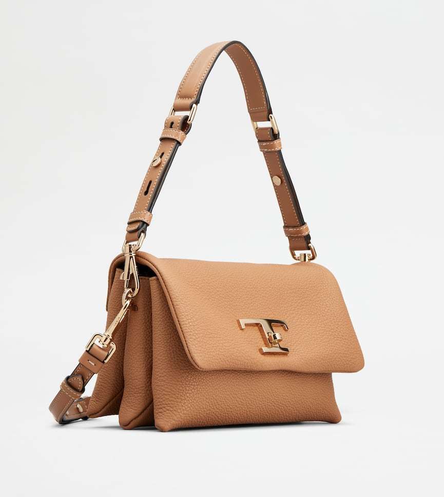 TOD´S トッズ Tタイムレス レザー フラップバッグ ミニ